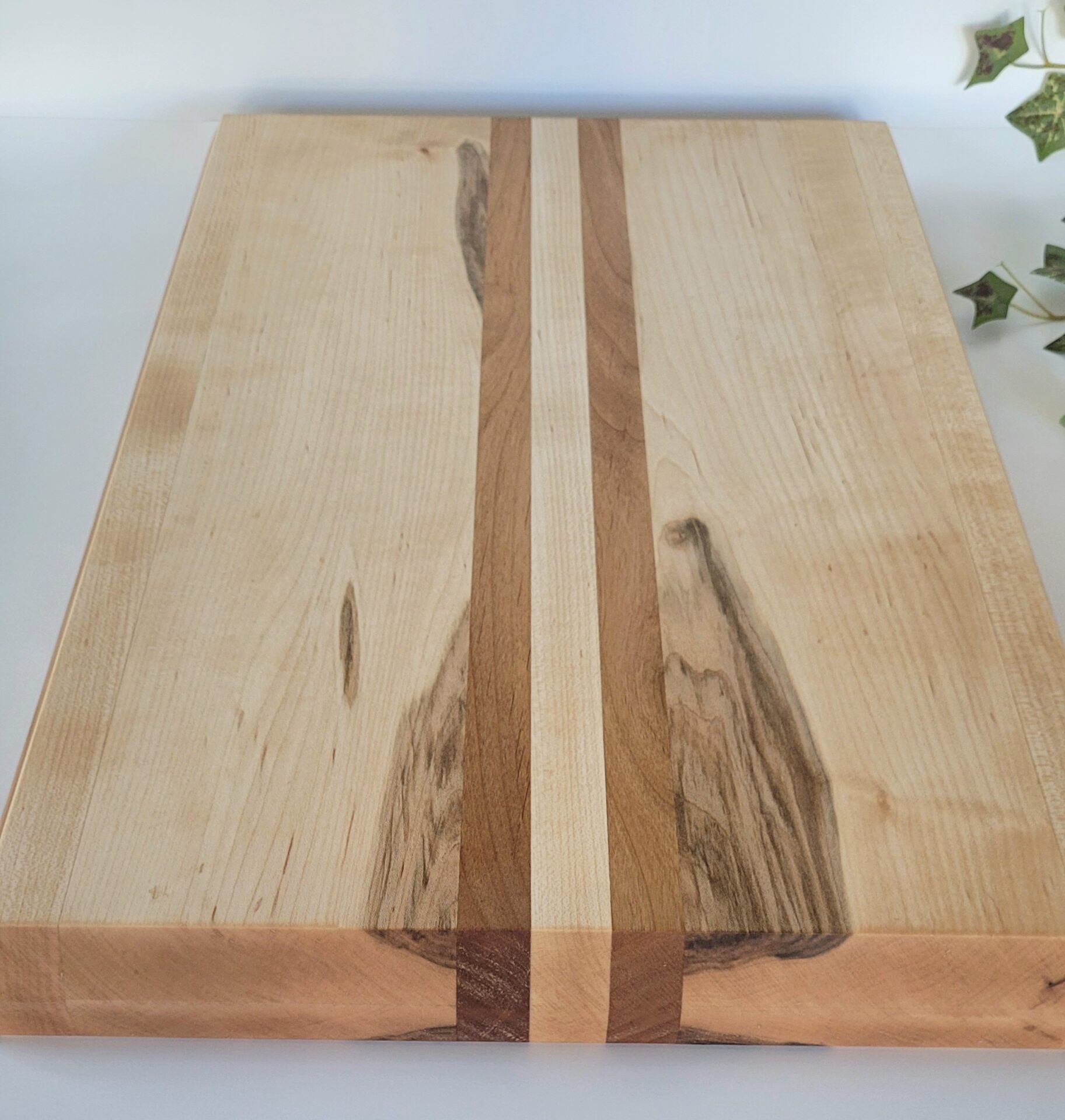 Maple Wide Plank (Face Grain) Cutting Board