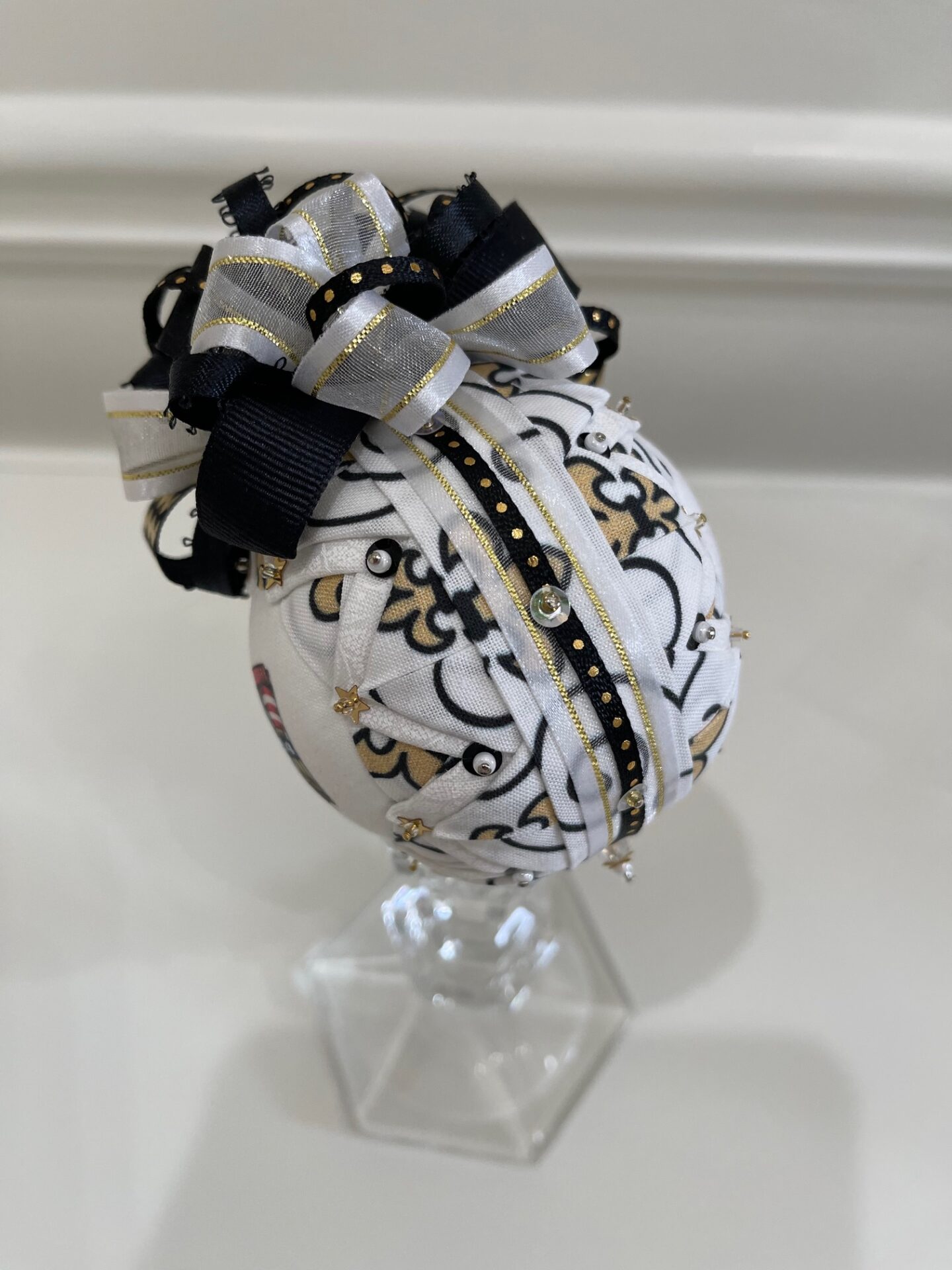 Handmade Fabric Quilted Ornament WP16 6