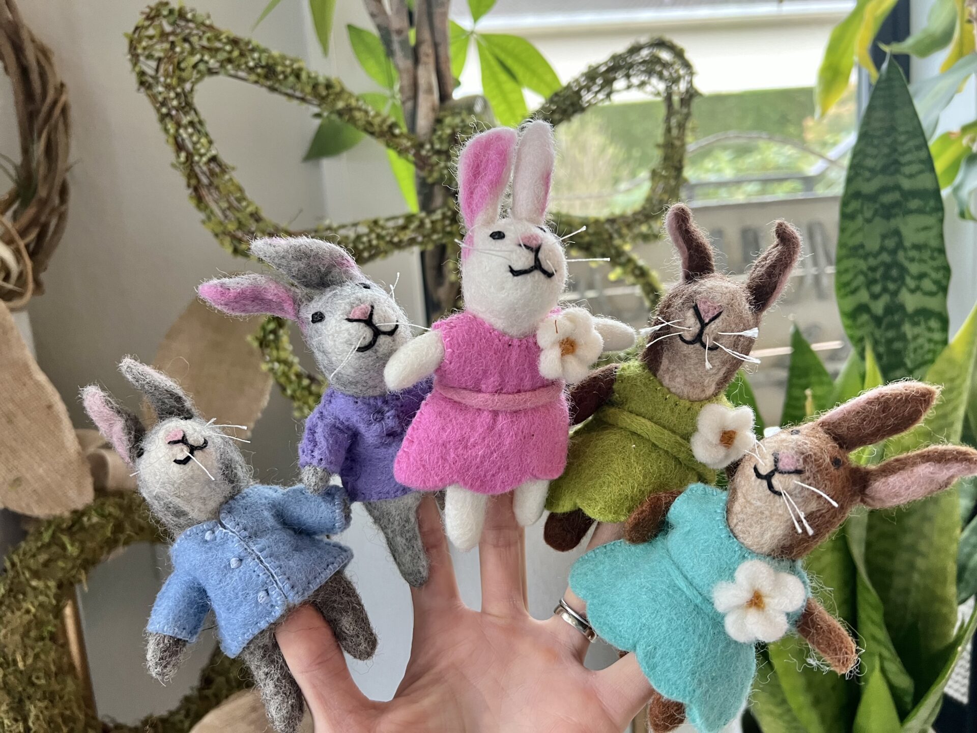 easter bunny puppets
